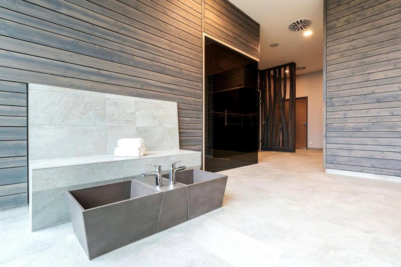 Aparthotel Waterkant Suites 2-Raum Fewo Am Meer Mit Spa Börgerende-Rethwisch Esterno foto